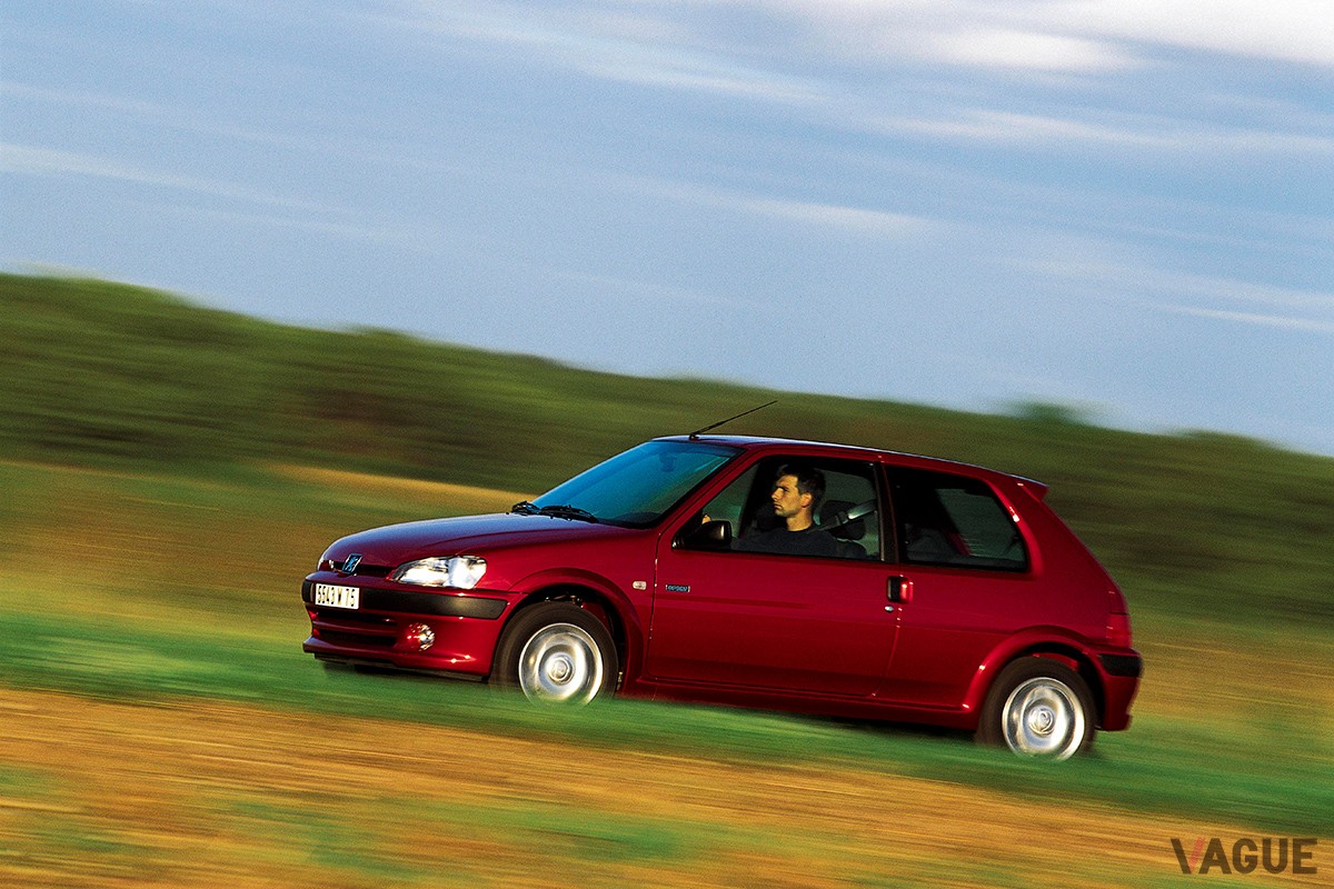 「106」は2003年に生産終了。トヨタとの共同開発車で、よりコンパクトな「107」が後継モデルとなる