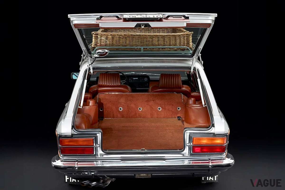 ジャンニ・アニェッリの愛車であった特注モデル、フィアット「130ファミリアーレ」（C）RMサザビーズ