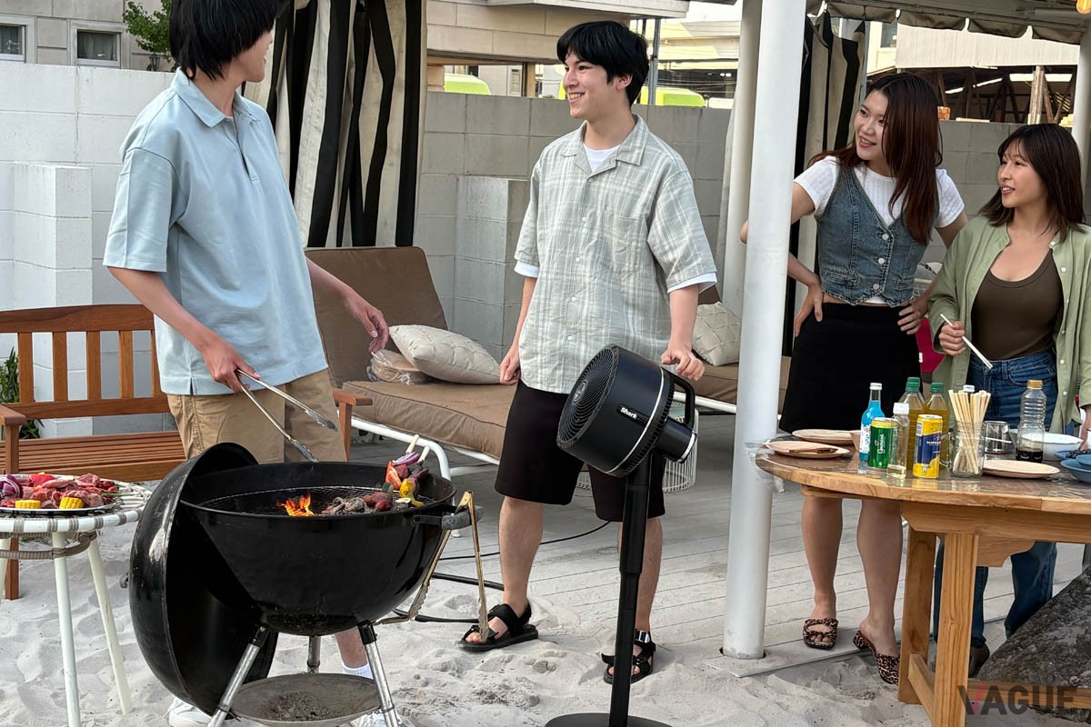 コードレスなので屋外のバーベキューでも活躍