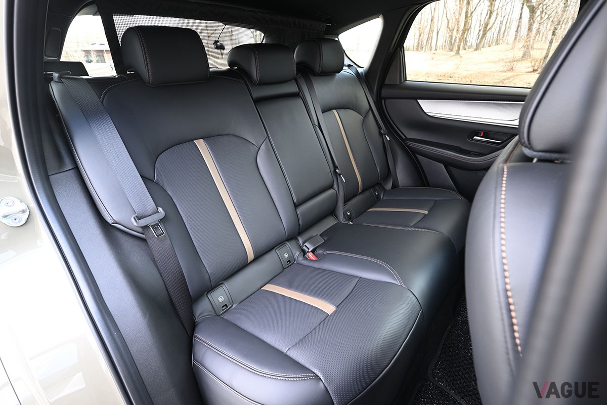 マツダ「CX-60」の特別仕様車「XDハイブリッド トレッカー」