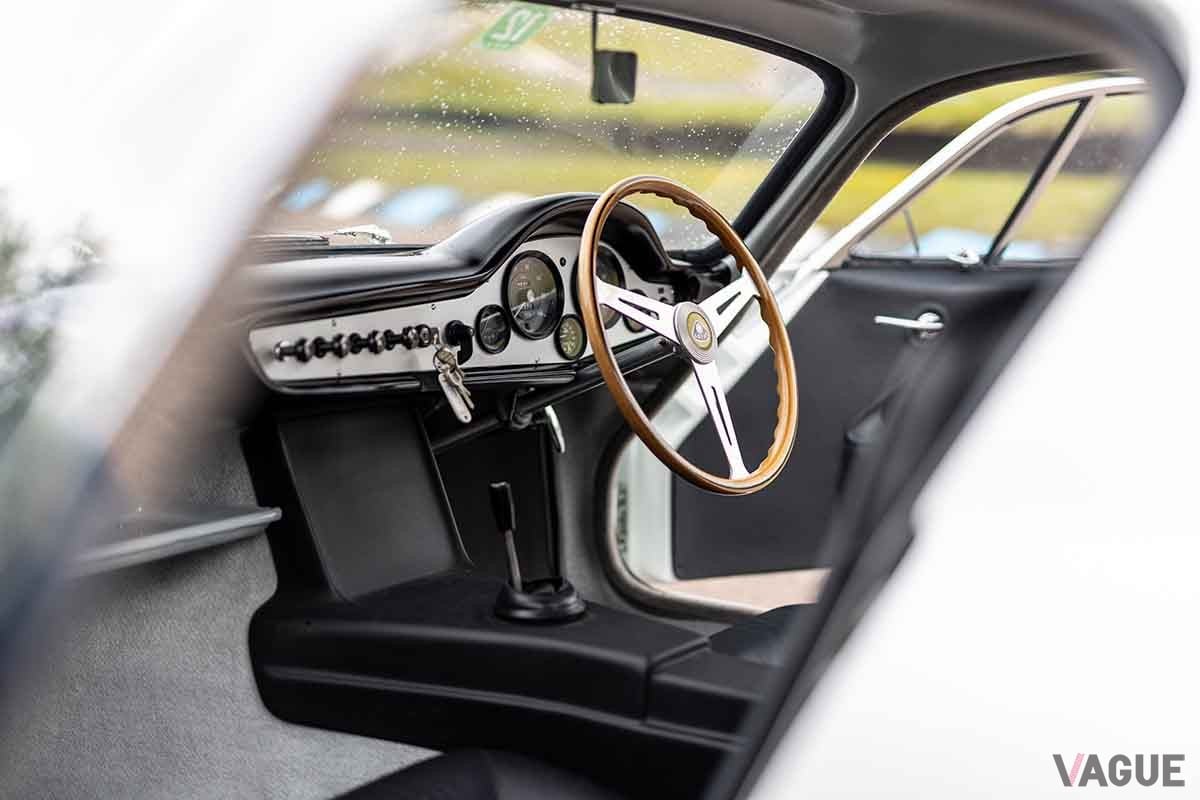オークションに出品予定の1961年式ロータス「エリート シリーズ2」Neil Fraser(c)2025 Courtesy of RM Sotheby's