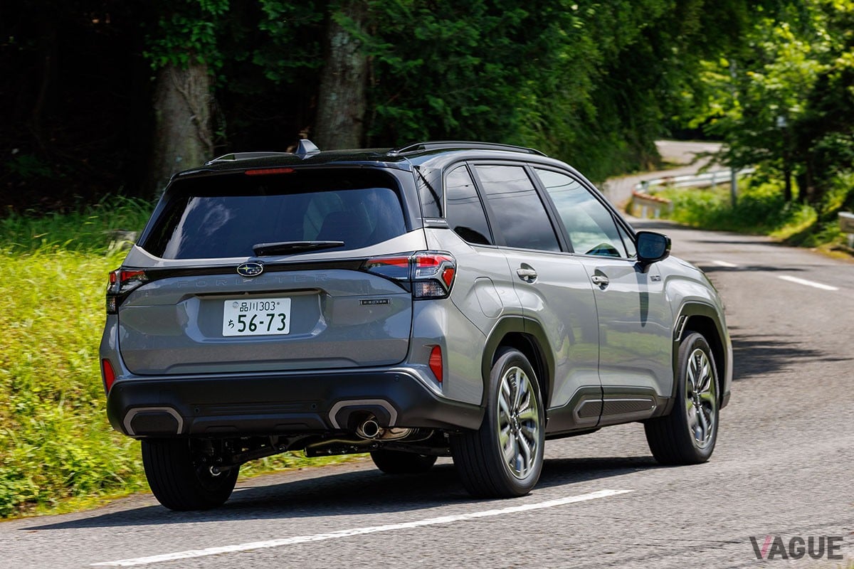 スバル「フォレスター プレミアムS：HEV EX」