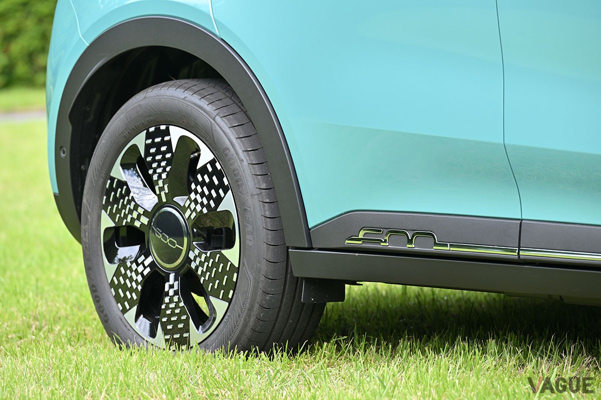 フィアット「600ハイブリッド」