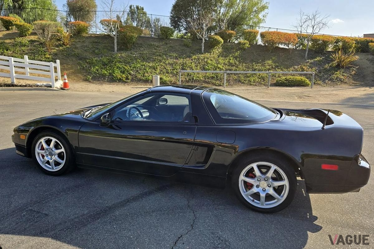 米国オークションに登場した1996年式アキュラ「NSX-T」