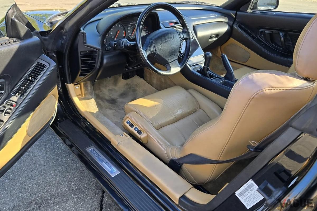米国オークションに登場した1996年式アキュラ「NSX-T」