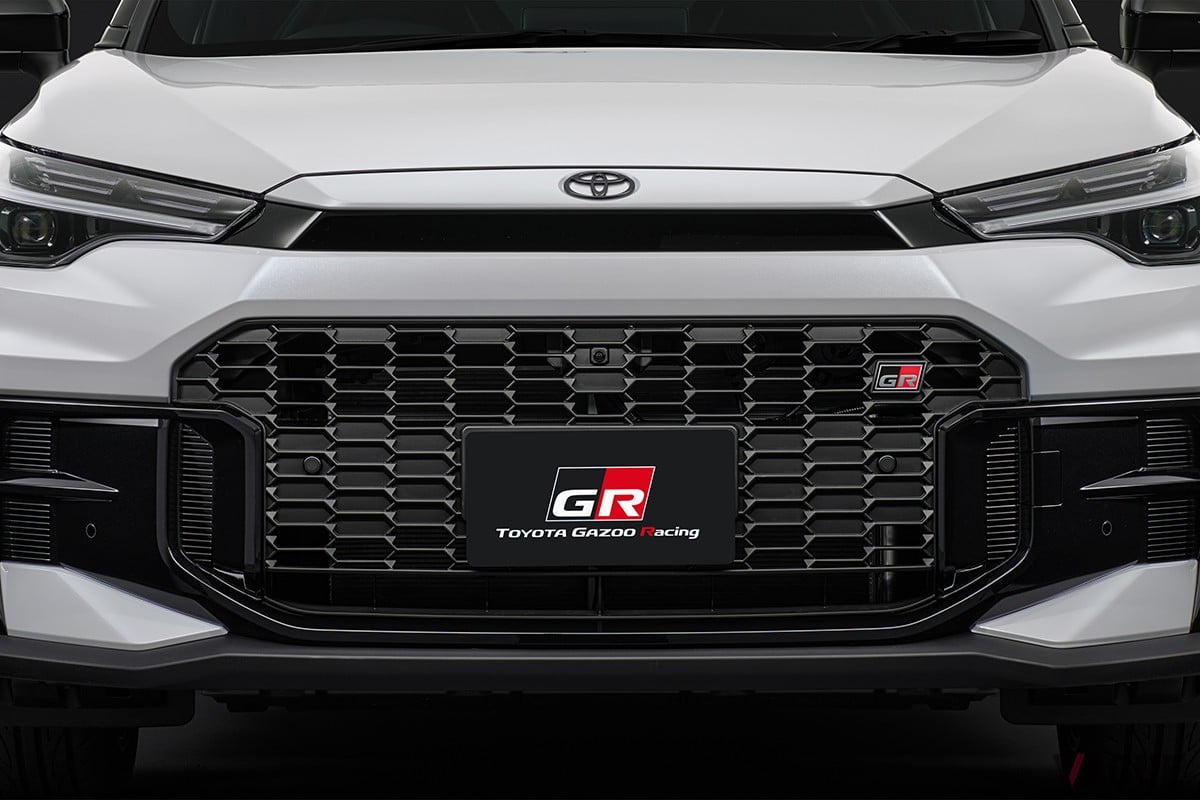 トヨタ「カローラ クロスGRスポーツ」