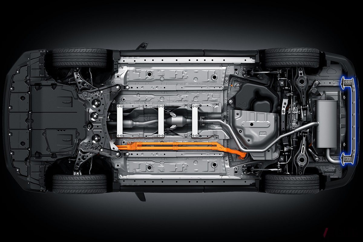 トヨタ新型「カローラ クロスGRスポーツ」