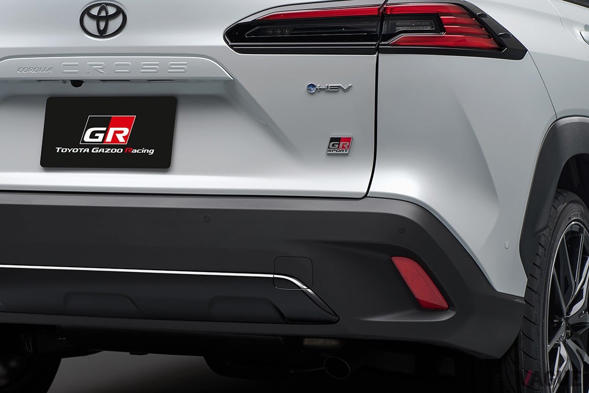トヨタ新型「カローラ クロスGRスポーツ」