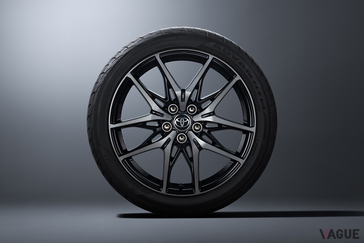 トヨタ新型「カローラ クロスGRスポーツ」