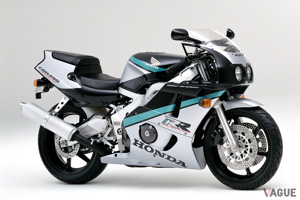 1990年3月にフルモデルチェンジして発売された「CBR400RR」