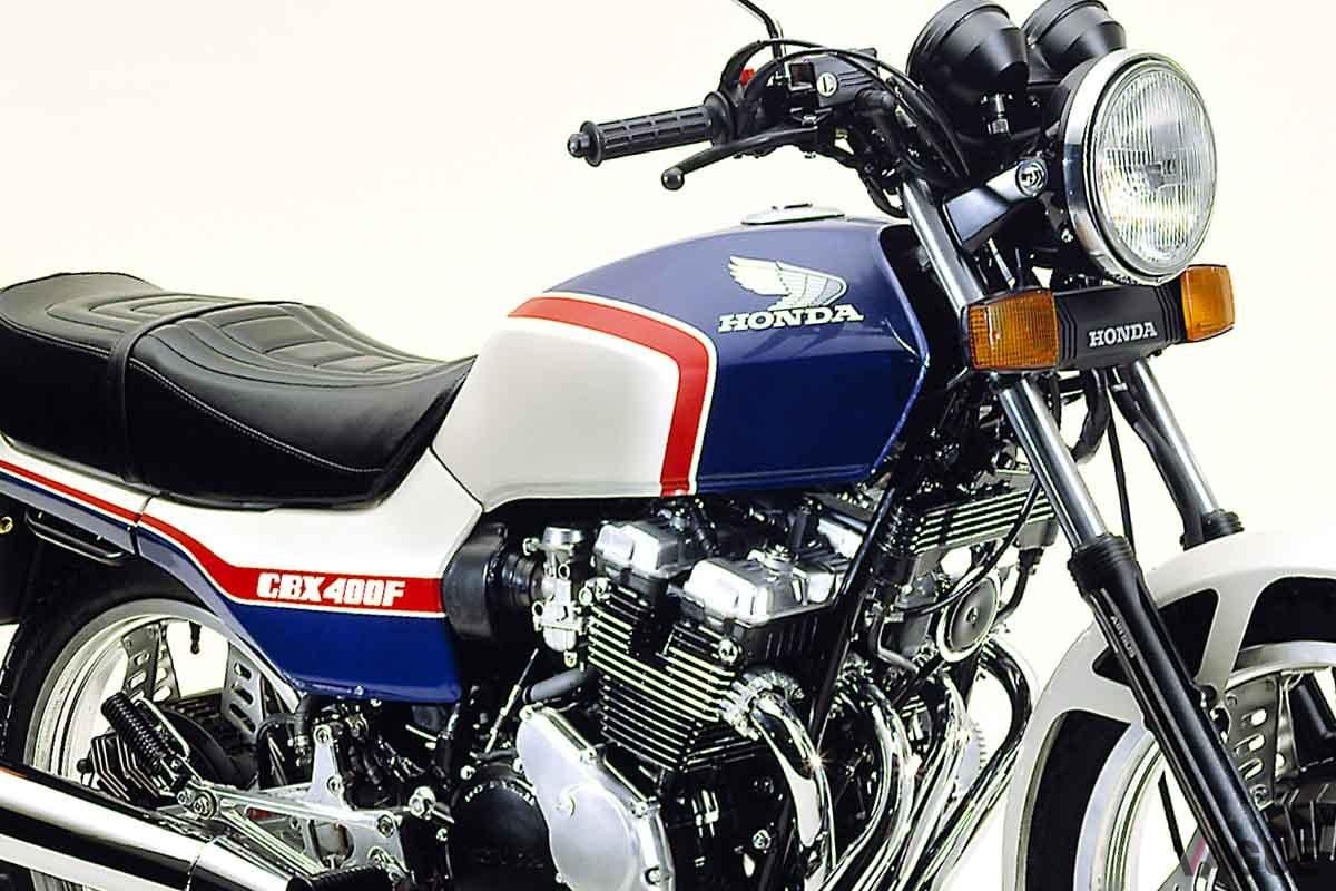 cbx400fについていました 400cc名車解説】ホンダ「CBX400F」｜パフォーマンス、メカニズム