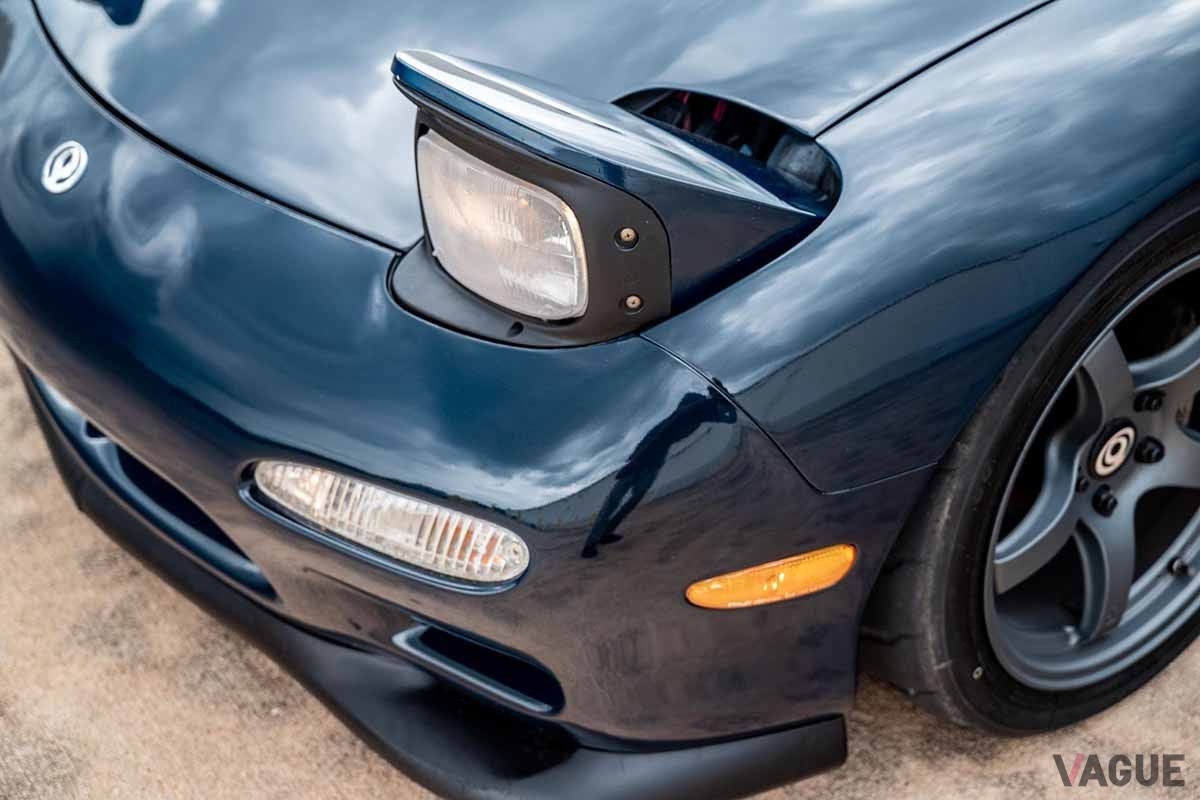 米国オークションに登場した、EV化されたマツダFD型「RX-7」