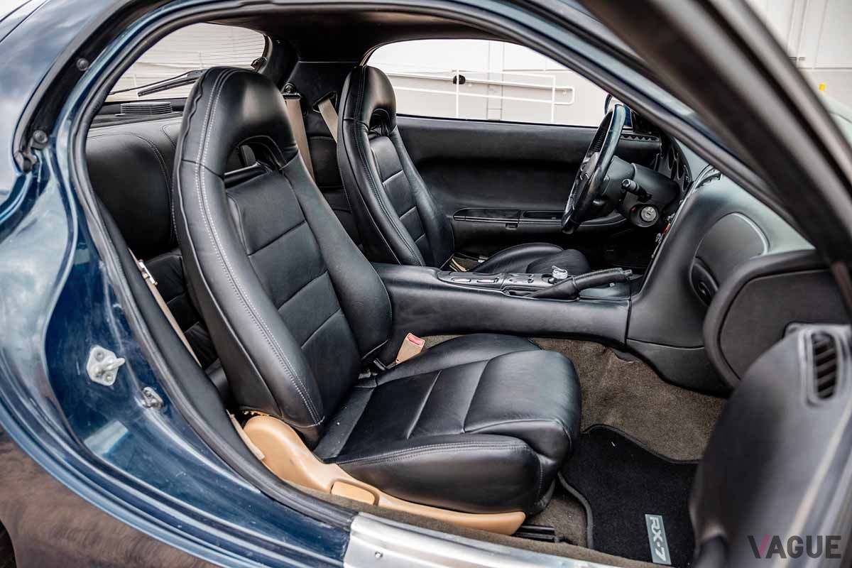 米国オークションに登場した、EV化されたマツダFD型「RX-7」
