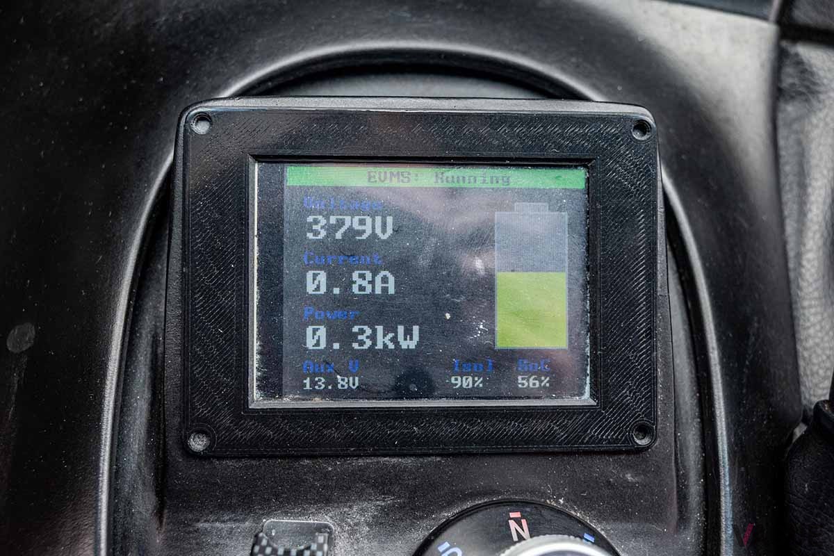 米国オークションに登場した、EV化されたマツダFD型「RX-7」