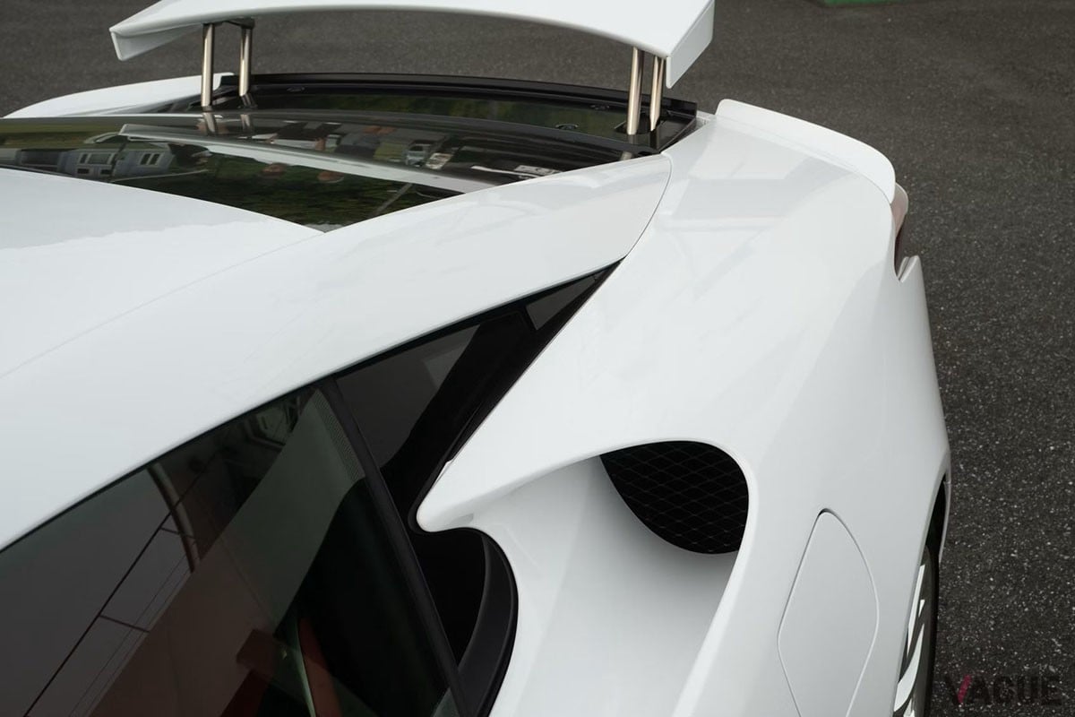 海外オークションに出品された2011年式レクサス「LFA」