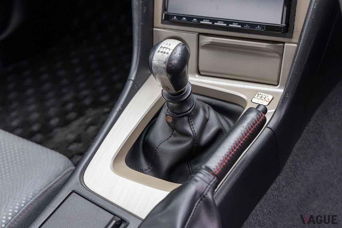 米国オークションに登場した2000年式R34型「スカイラインGT-R」。18万8300km走行の個体だ