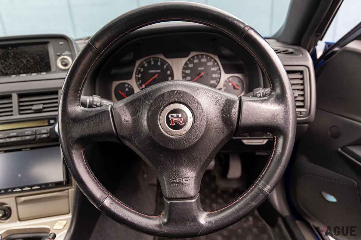 米国オークションに登場した2000年式R34型「スカイラインGT-R」。18万8300km走行の個体だ