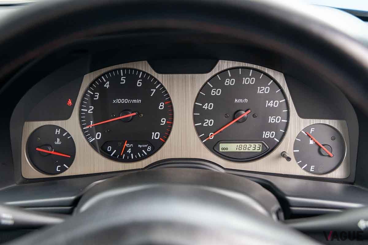 米国オークションに登場した2000年式R34型「スカイラインGT-R」。18万8300km走行の個体だ