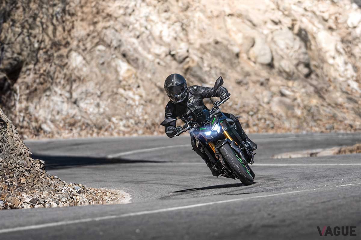 2025年4月に登場したカワサキ新型「Z900 SE」