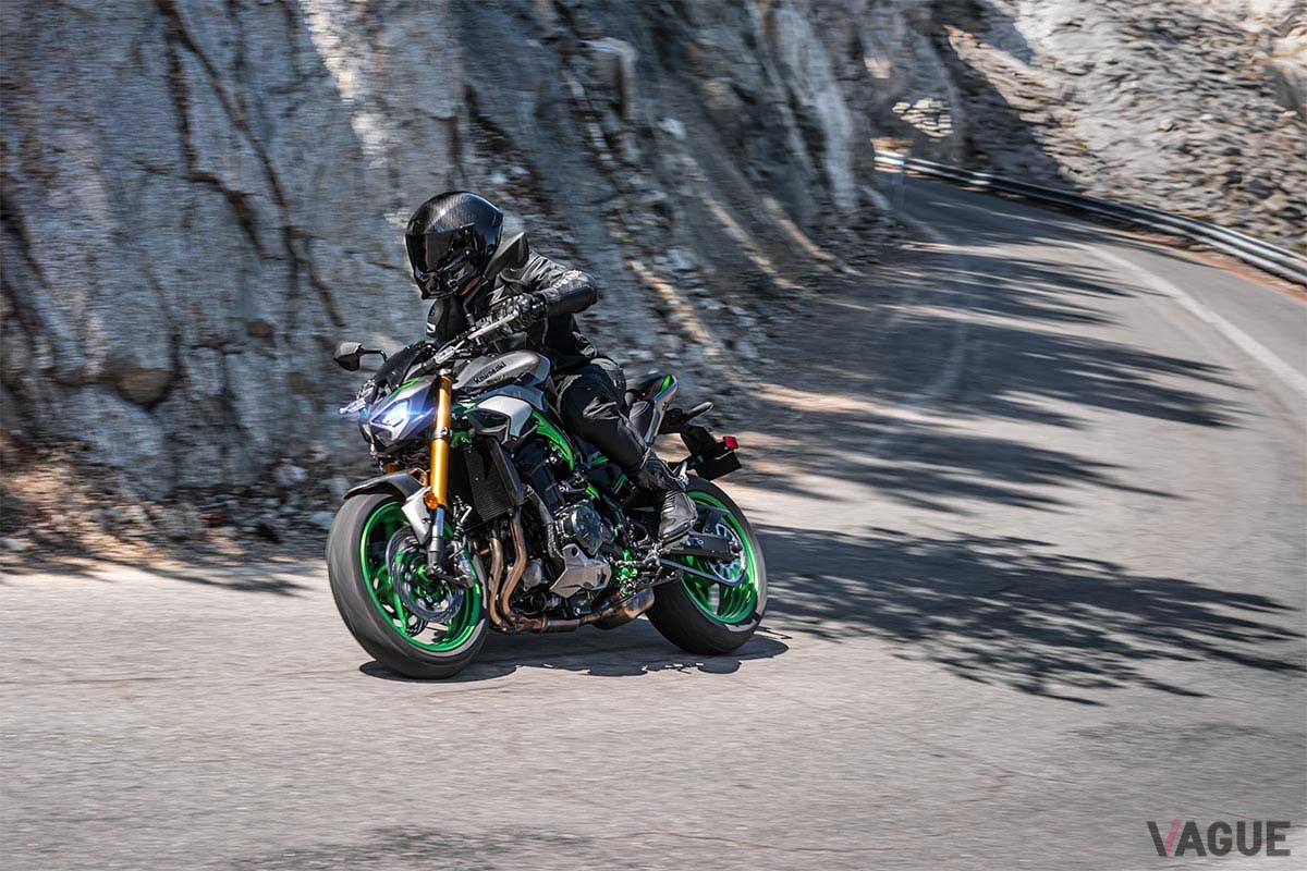 2025年4月に登場したカワサキ新型「Z900 SE」