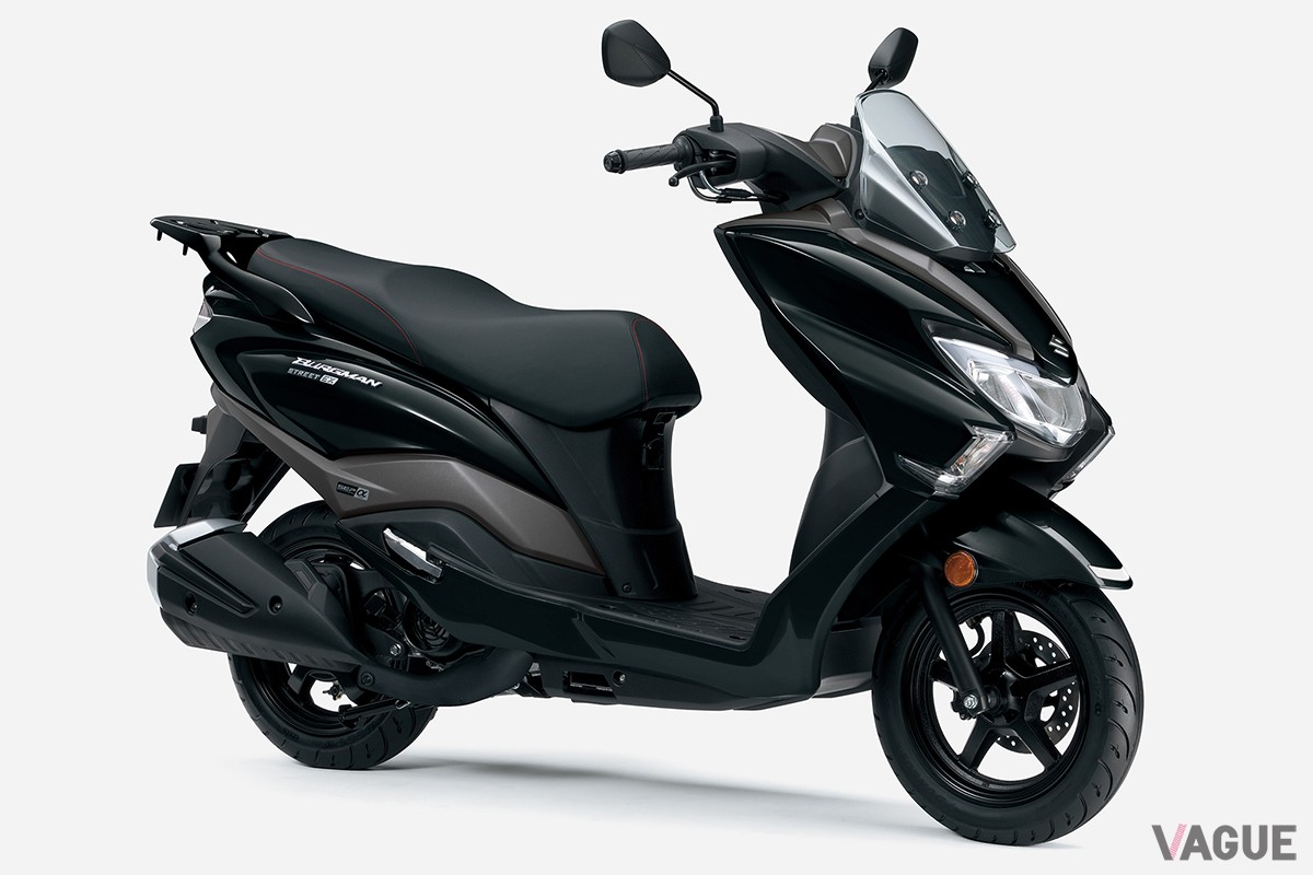 「バーグマンストリート125EX」の新色グラススパークルブラック