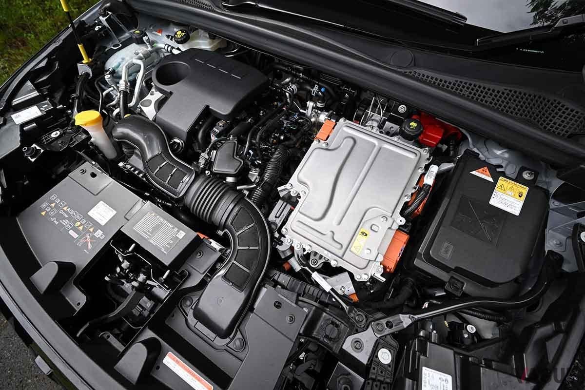 ルノー改良新型「キャプチャー」フルハイブリッドE-TECHのパワートレイン