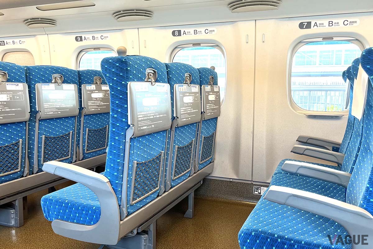 東海道・山陽新幹線「のぞみ」の普通車自由席