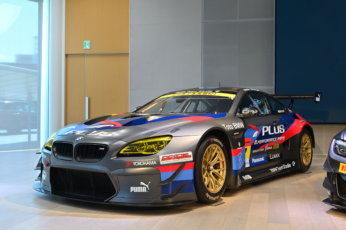 スーパーGTのGT300クラスに参戦したBMW M チーム・スタディのBMW「M6 GT3」