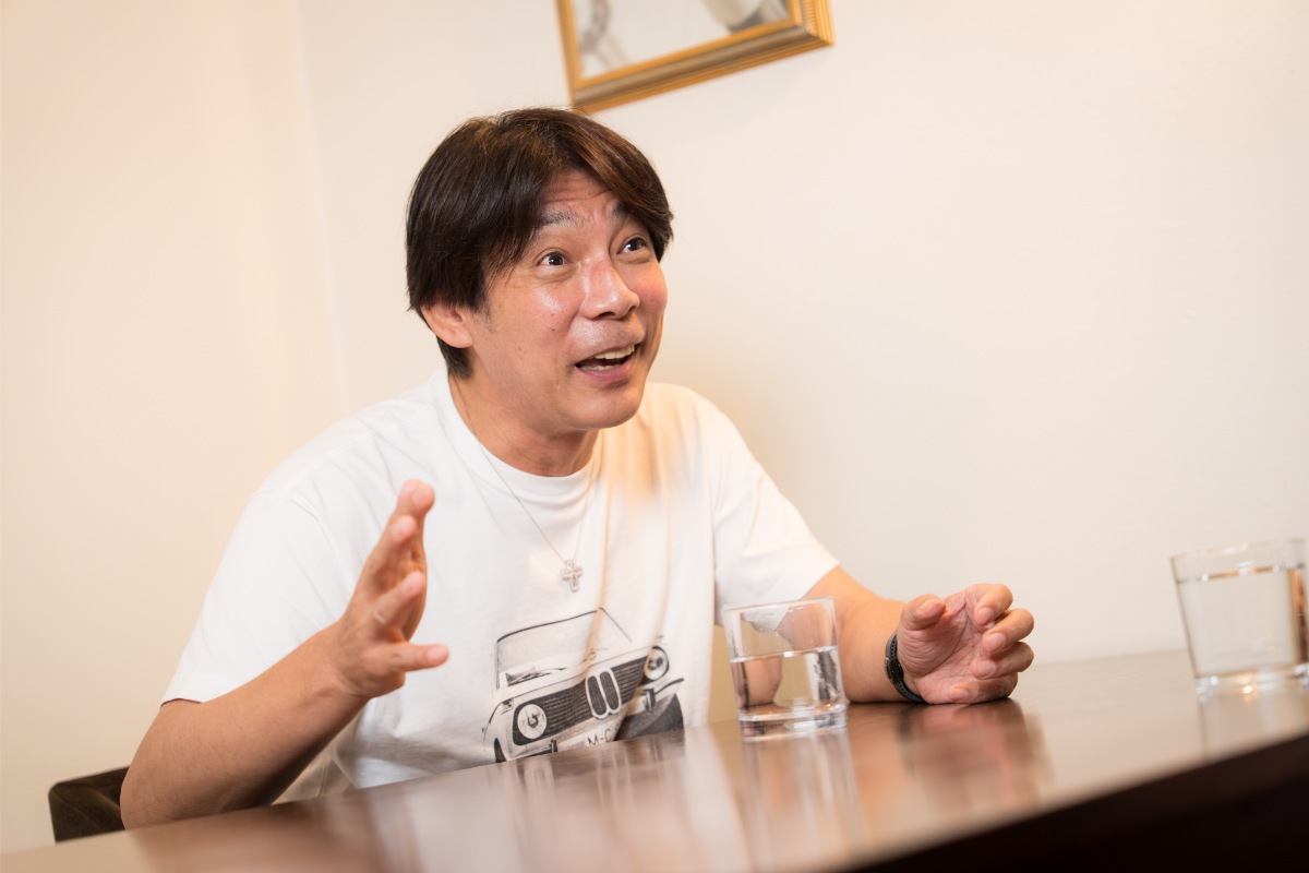 BMWチューニングカルチャーをけん引し続けるスタディ会長・鈴木“BOB”康昭さん。BBSへの信頼は創業当初から変わらない