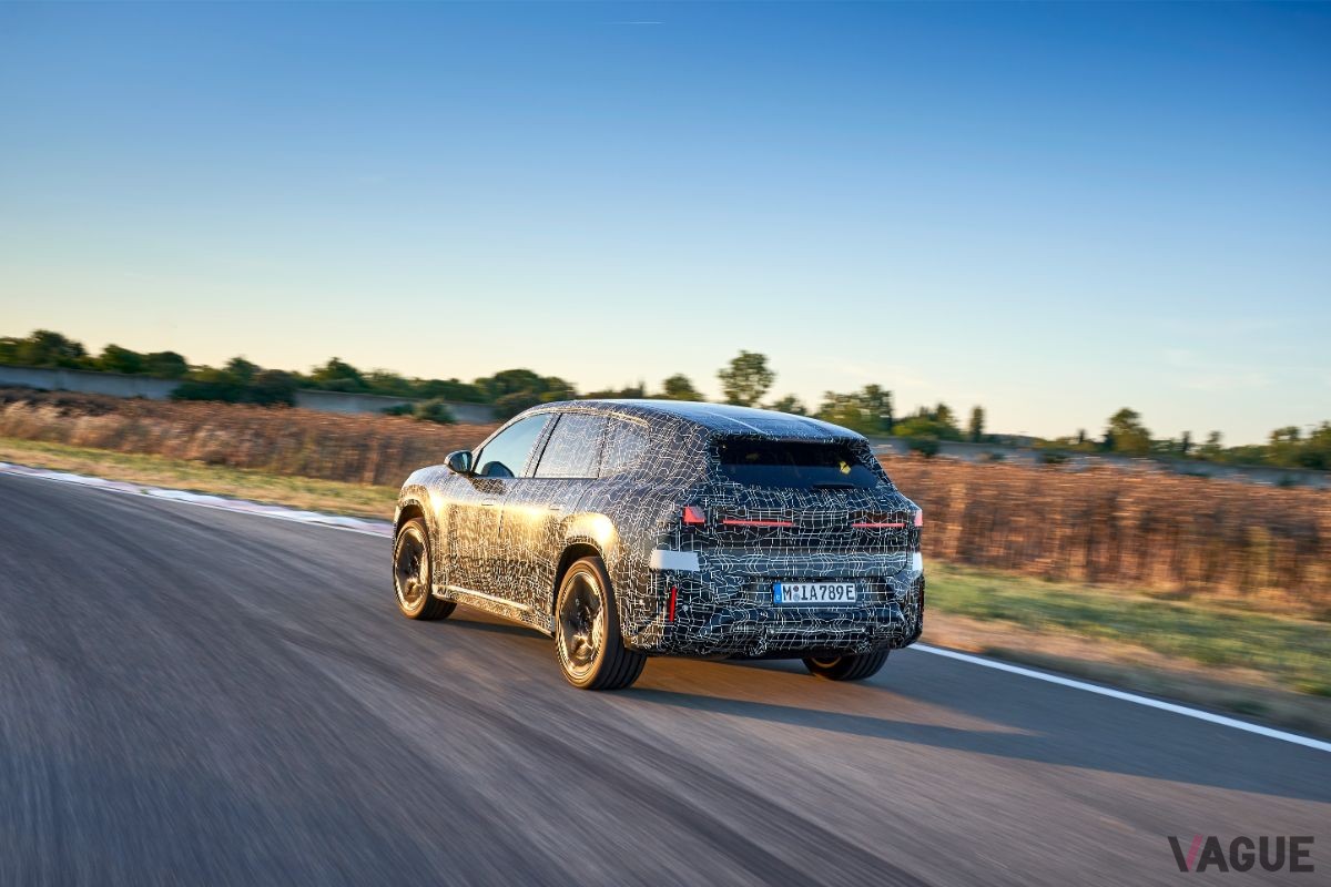 EV航続800kmを誇るBMW「iX3」プロトタイプ。2025年末には市販モデルの生産が開始予定