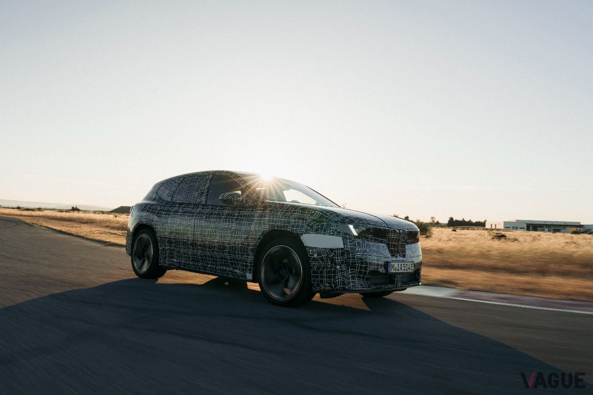 EV航続800kmを誇るBMW「iX3」プロトタイプ。2025年末には市販モデルの生産が開始予定