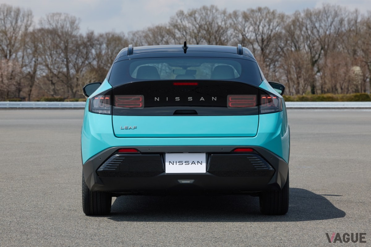 クロスオーバースタイルに刷新された日産の新型「リーフ」