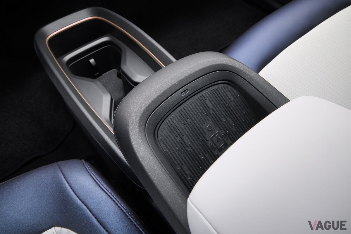 クロスオーバースタイルに刷新された日産の新型「リーフ」
