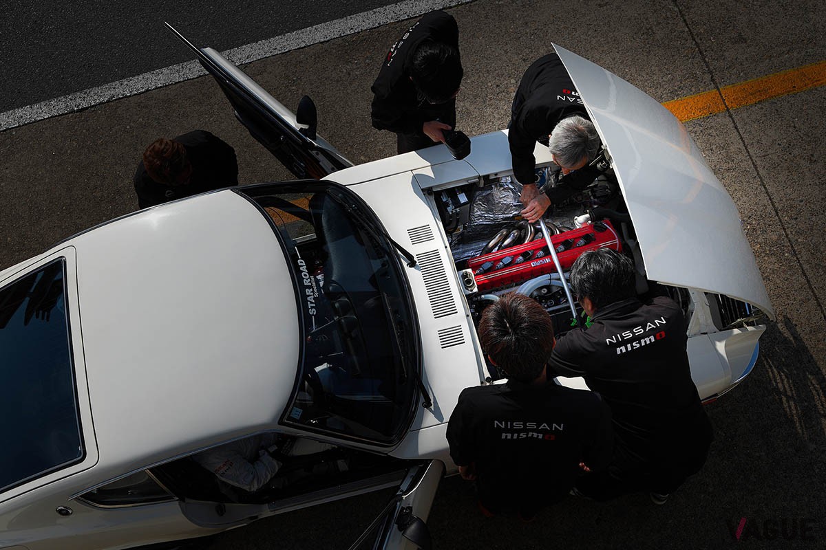 筑波サーキットでの開発テスト風景