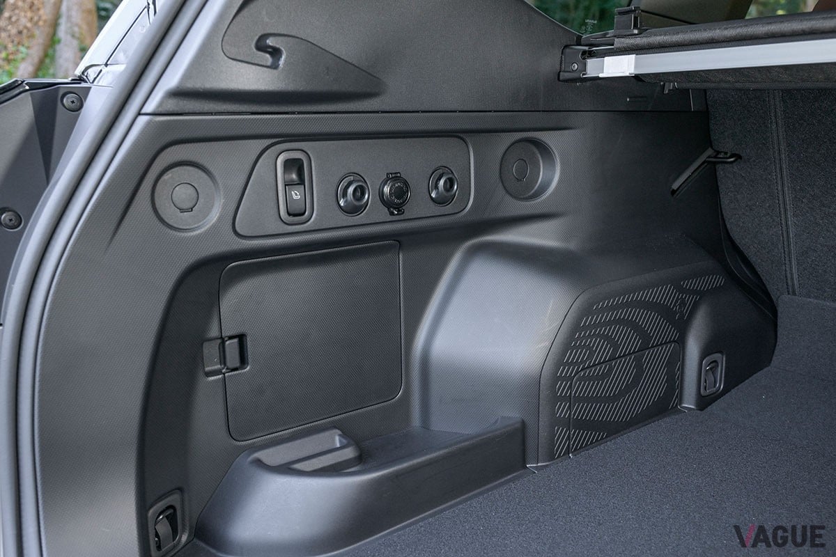 スバル「フォレスター プレミアムS：HEV EX」