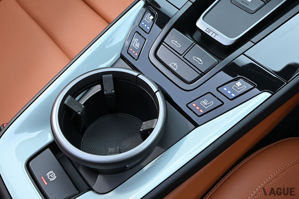 ポルシェ新型「911カレラ カブリオレ」
