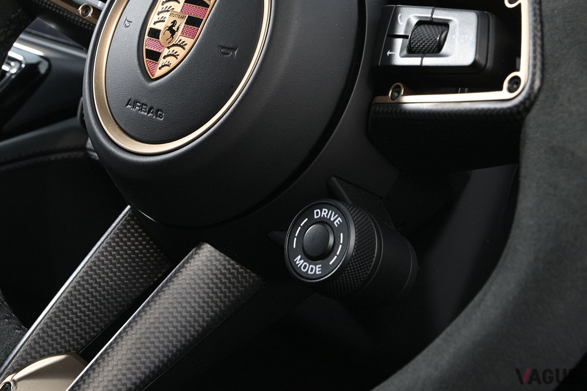 ポルシェ「パナメーラGTS」