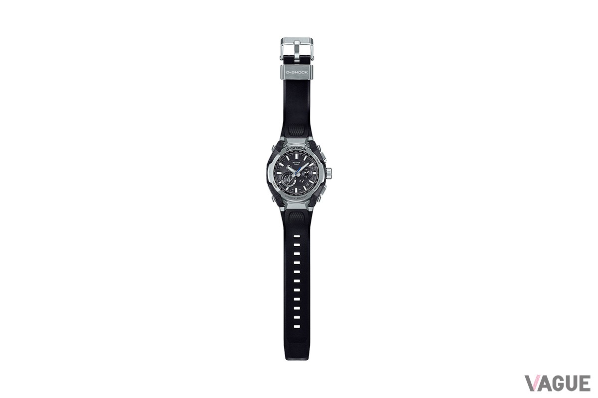 「カシオ G-SHOCK MTG-B4000」シルバー（品番：MTG-B4000-1A、16万5000円 消費税込）