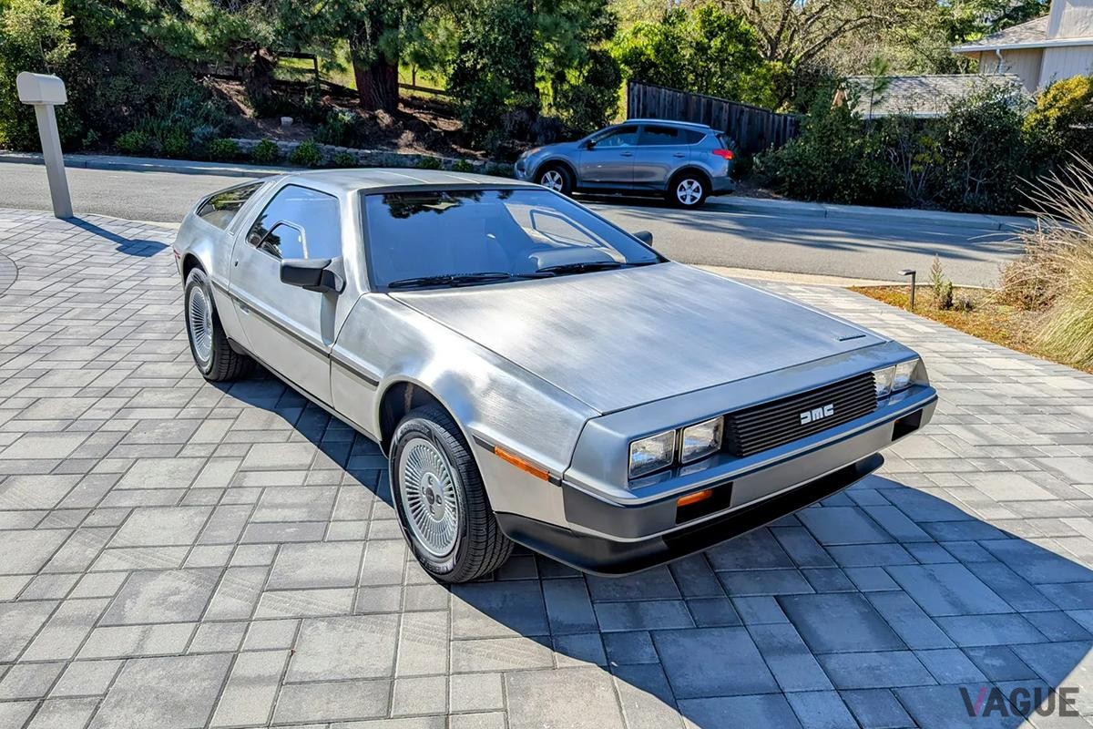米国オークションに登場、落札された1983年式デロリアン「DMC-12」
