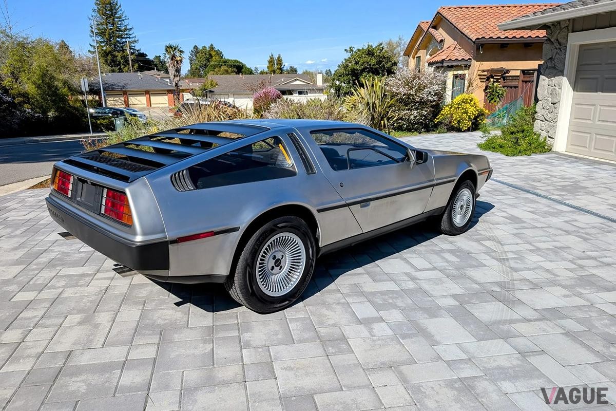 米国オークションに登場、落札された1983年式デロリアン「DMC-12」