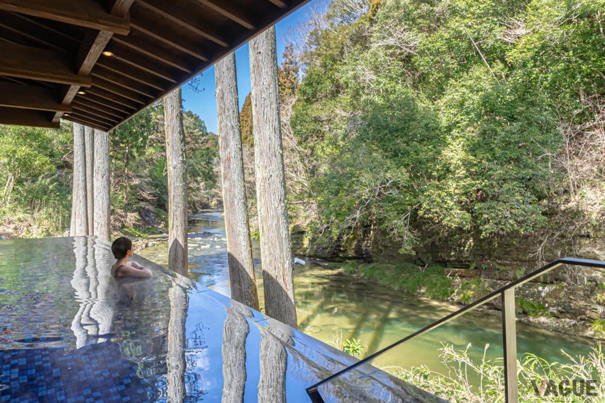 温水露天プール「プー露-FUKASAWA-」