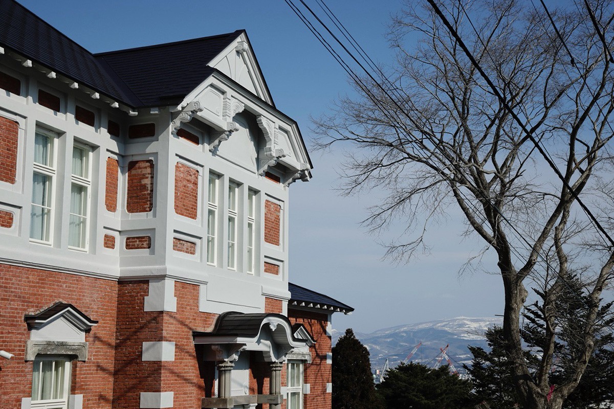 HOTEL 白林 HAKODATE