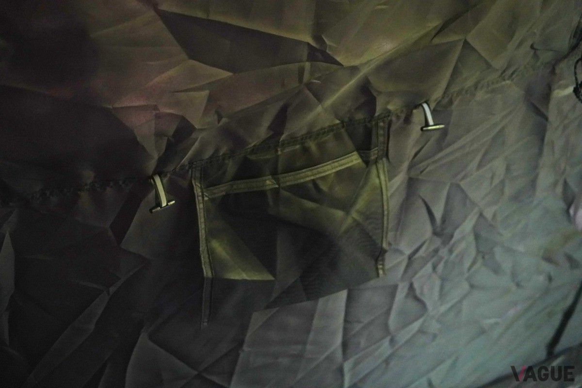 BLACK ZEPHYR：7万7000円