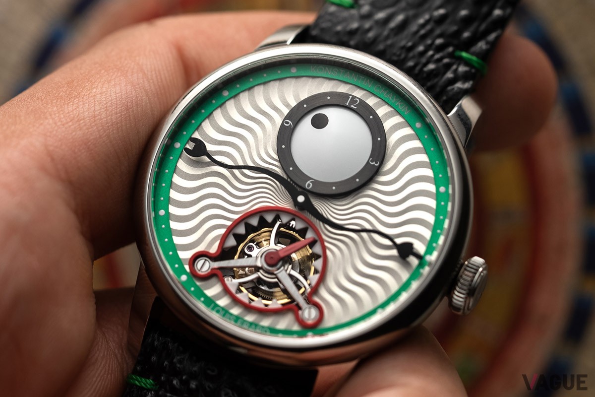 トゥールビヨンを搭載して帰ってきた「レギュレーター トゥールビヨン　ルイ・エラール×コンスタンチン・チャイキン」