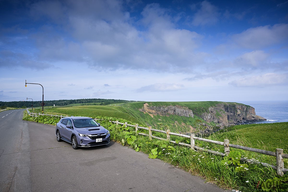 スバル「レヴォーグ レイバック リミテッドEX」