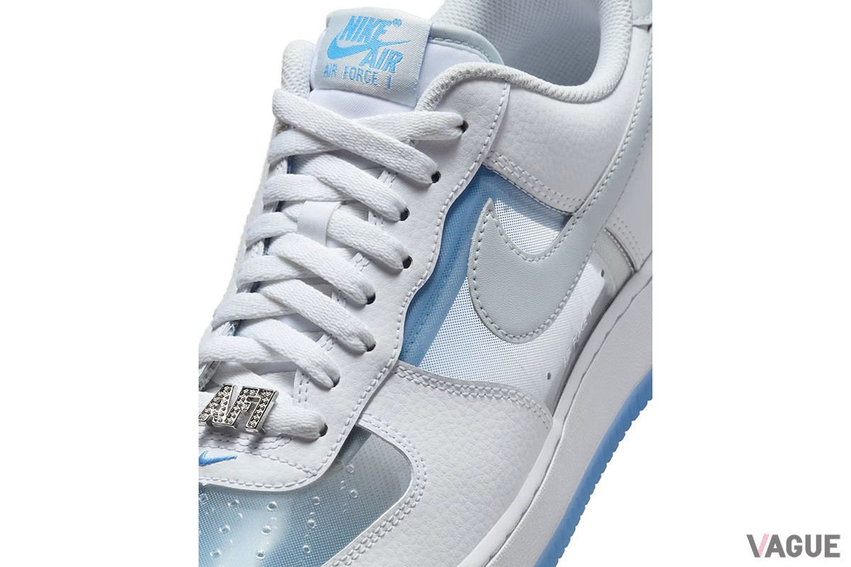 ナイキ「エア フォース 1」“インビジブル・ウーマン”の新カラー“White and University Blue”