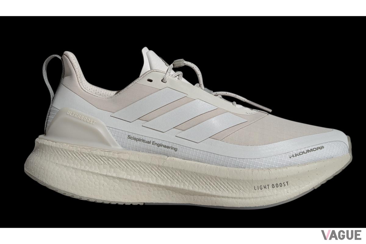 H.KOUMORI ULTRABOOST 5：2万6400円（グレー）