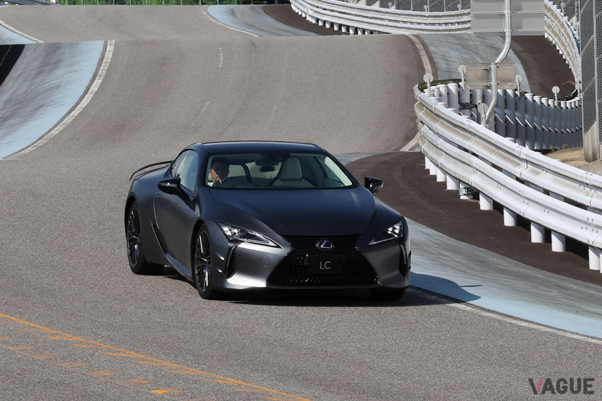 レクサス「LC500“PINNACLE”」