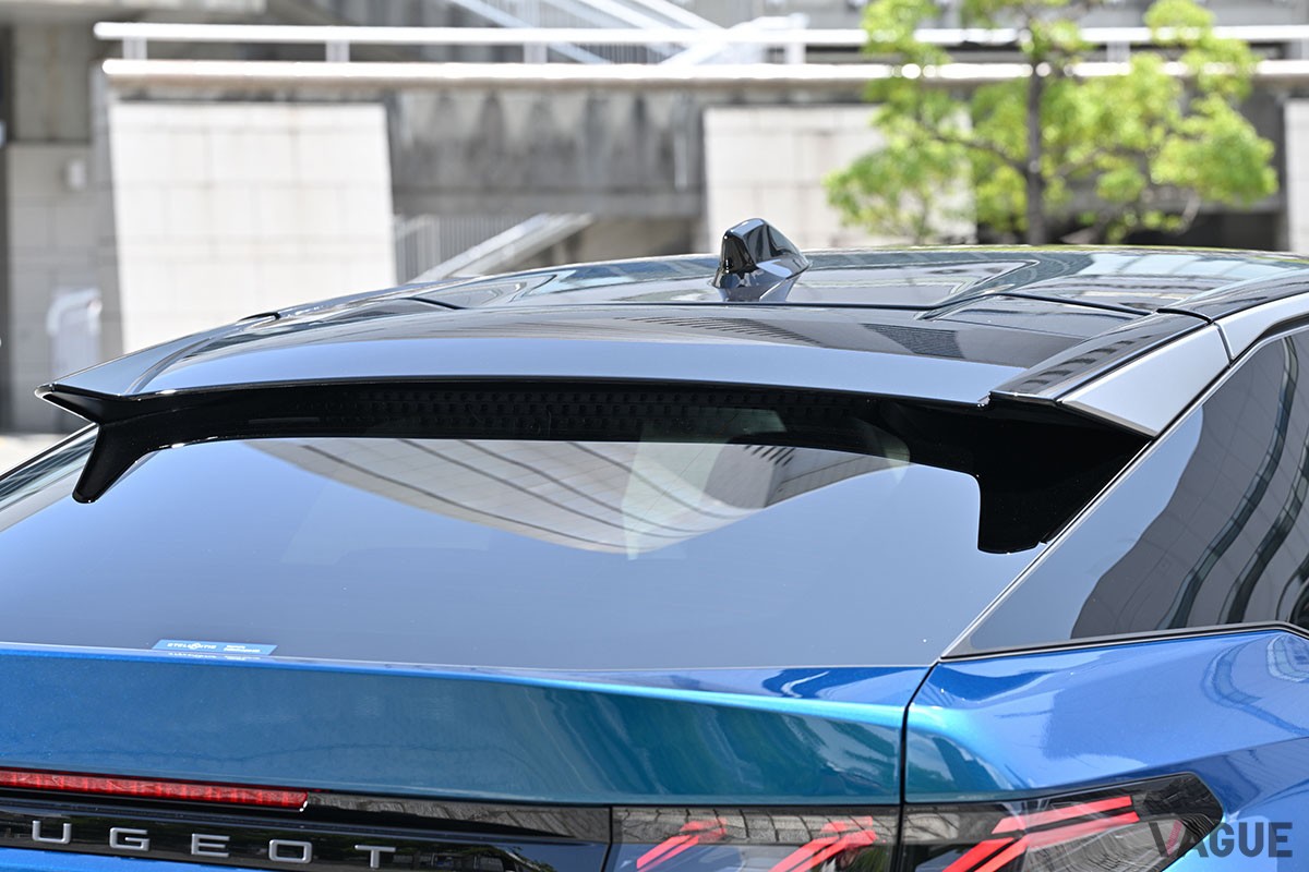 プジョー新型「3008」