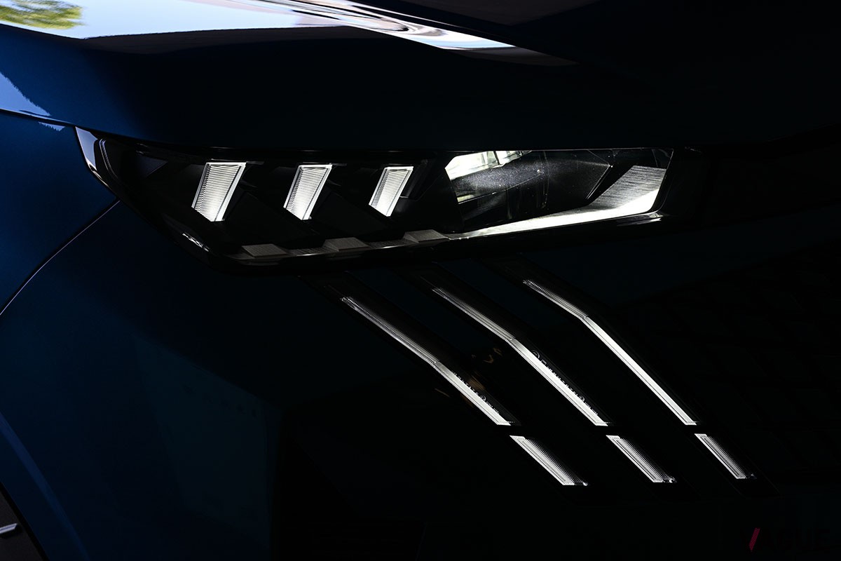 プジョー新型「3008」
